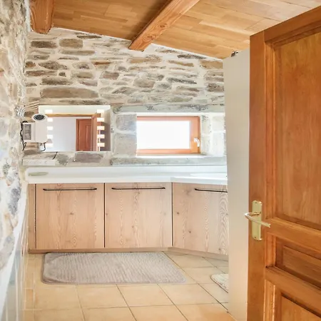 Holiday home Detached In With Pool Chassiers